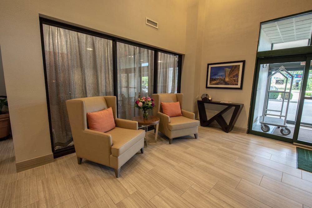 Wingate by Wyndham Indianapolis Airport Plainfield Hotel Bagian luar foto