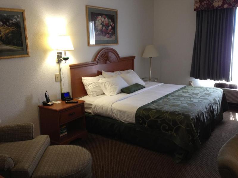 Wingate by Wyndham Indianapolis Airport Plainfield Hotel Bagian luar foto